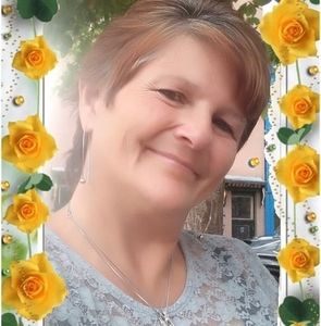 Meet your Posher, Evelyn